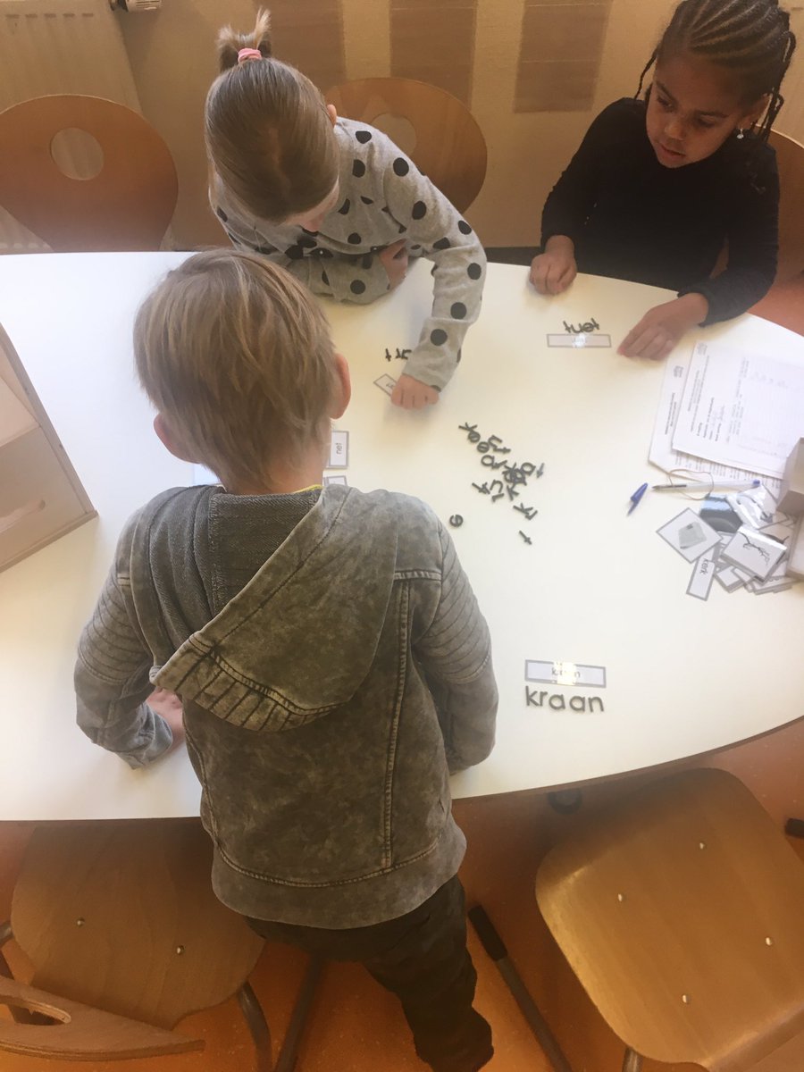 Alfabedding in groep 2 #letters #lezen #alfabedding