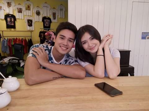 MARCObuddies's tweet photo. Abangan sina @marcogumabao at @shyschai sa #BetMoBa mamayang 7:30 pm na po yan sa #VIVATV ❤ @vivatvchannel @VivaArtists @Viva_Ent © https://t.co/Yq3yT9cRfd