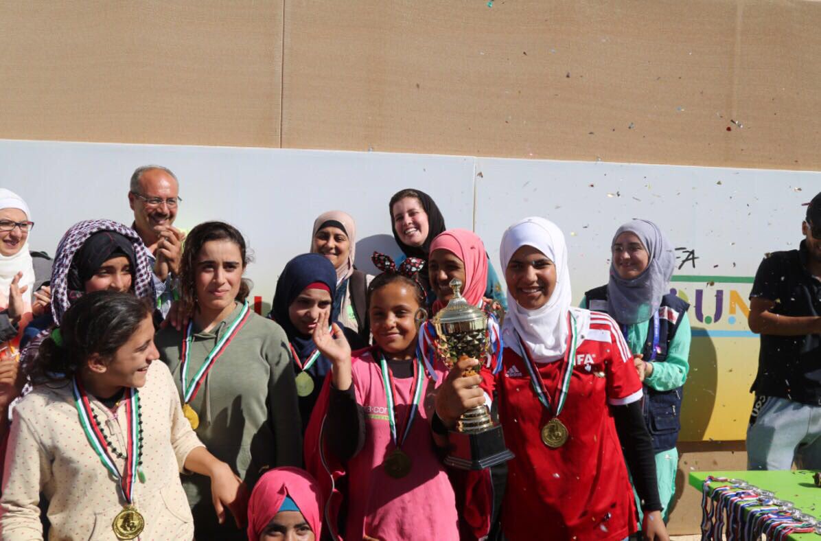 ZaatariCamp's tweet photo. On int'l #DayoftheGirl &amp; everyday, UNHCR supports girls @ZaatariCamp to overcome z challenges of crises &amp;provide opportunities for future https://t.co/bSAdxEHaTZ