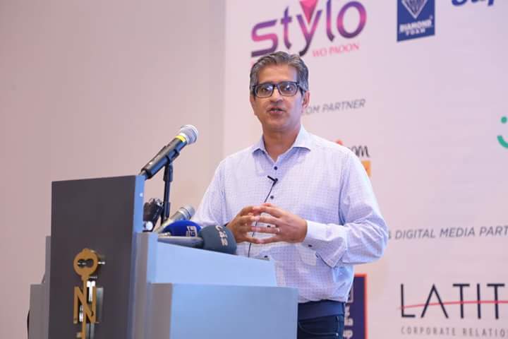 iamahmadfuad's tweet photo. On #Digitalization in #Pakistan by #DigiMark2017
With me, @jazzpk CEO @aamir_ibrahim01 &amp; #CHROAsgharJameel 2 spoke &amp; @madiha_masood hosted https://t.co/FyK6Q0jaMK