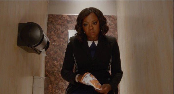 Lyonel: Mirad, he escrito el nacimiento de Joanna.

Yo: