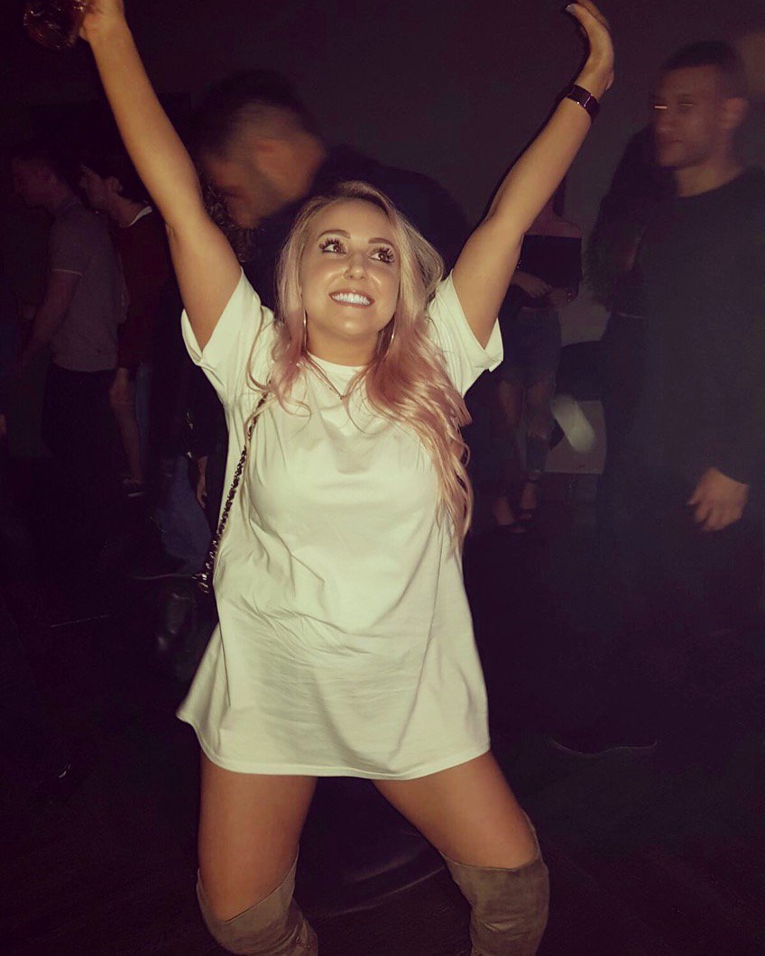 D_tyson2404's tweet photo. @riagibbs @EssexHouse152 @YollyPop And what a great night it was! @EssexHouse152 https://t.co/c9oO6Ao9mY