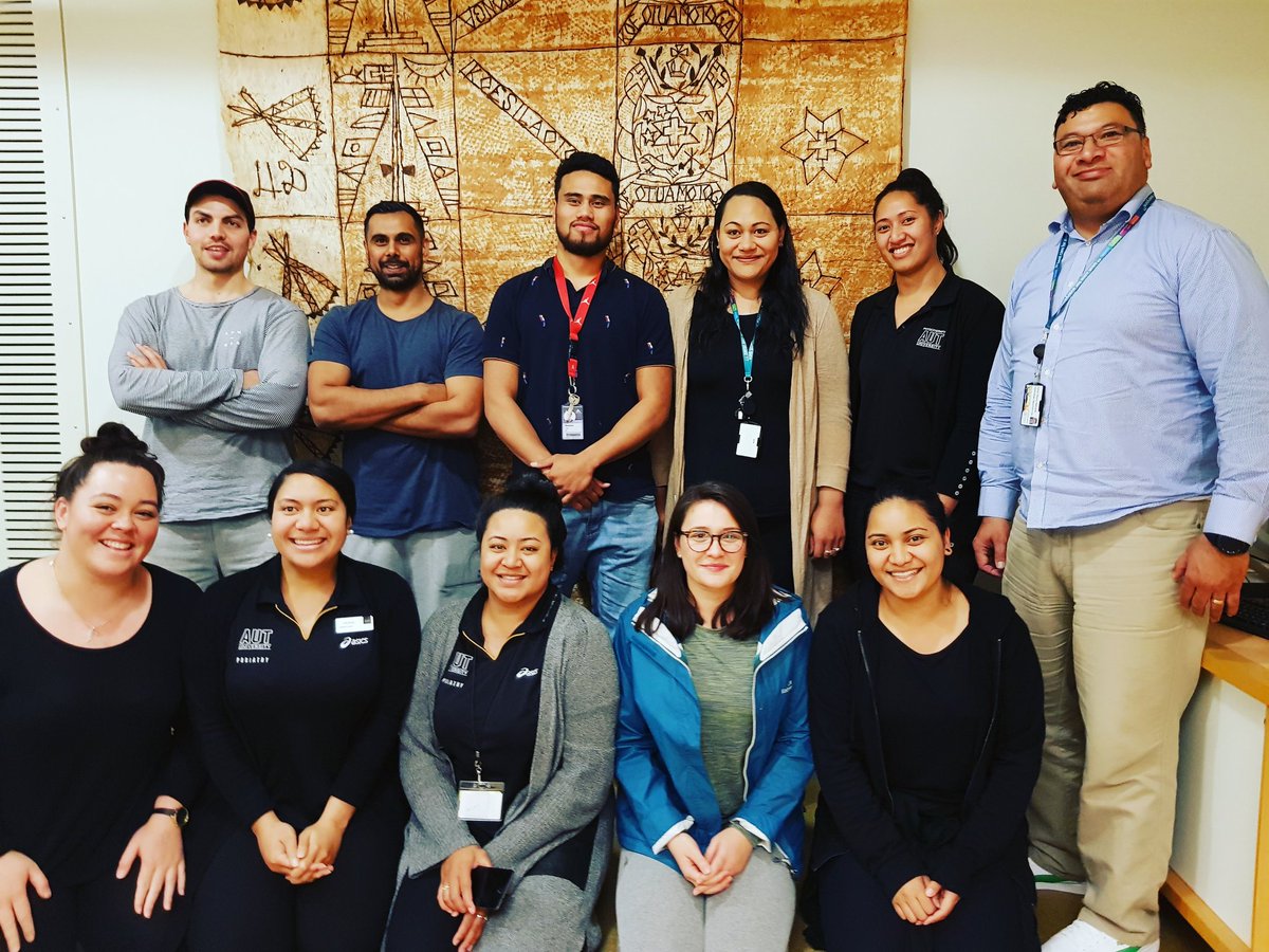 LisaMullions's tweet photo. #mapofmeaning session complete with these #futuregrads #health #autuni gifted talented smart compassionate people ❤ https://t.co/CLRkkcywFp