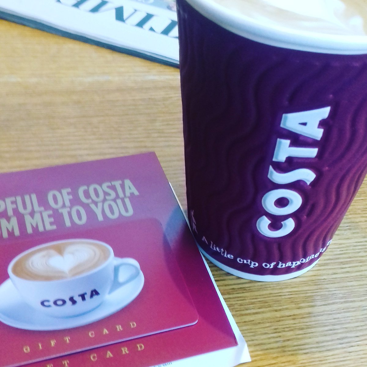 LouisaFMills's tweet photo. When you get all the treats before the Sun's up! #Coffee &amp; #CoffeeGiftCard @CostaCoffee Thanks @AdamKelley7 👌☕ https://t.co/OzjQhGdjj6