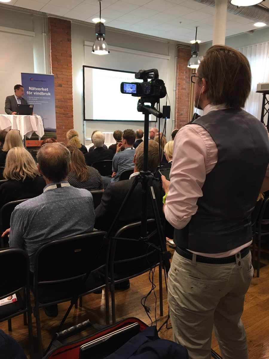 Nätverket för vindbruk dokumenterar även i år seminarierna för alla som inte kan vara på plats #Vind2017

Tack!