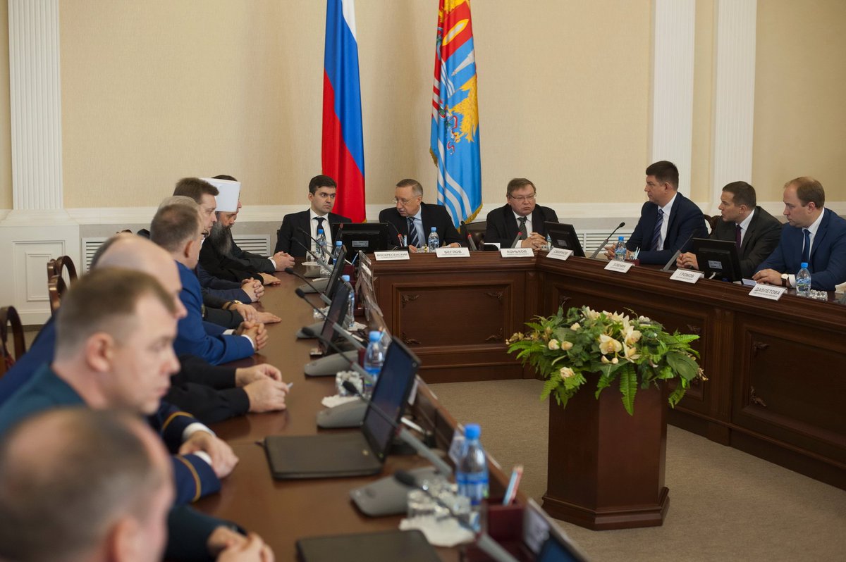 ivanovoobl's tweet photo. Состоялась официальная церемония представления врио губернатора #Ивановскаяобласть Станислава Воскресенского https://t.co/92GWe908mN