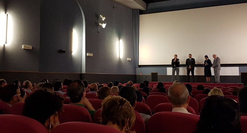 Contentísima con el pre-estreno de <a href="/RedDeLibertad/">Red De Libertad</a> en #Roma. Esta película merecía un reconocimiento tan cálido como el recibido ayer