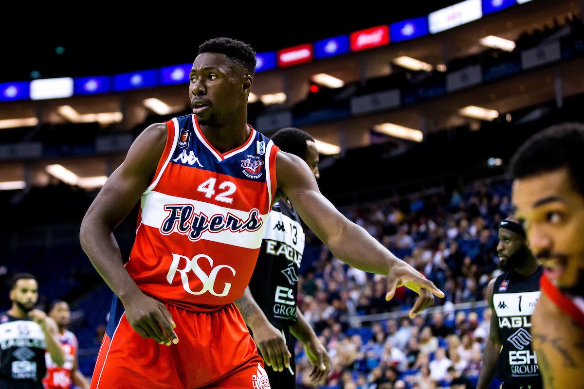 BristolFlyers's tweet photo. Retweet to join us in wishing Daniel Edozie a very happy birthday! 🎈 🎉 https://t.co/r5qAr2E9WO