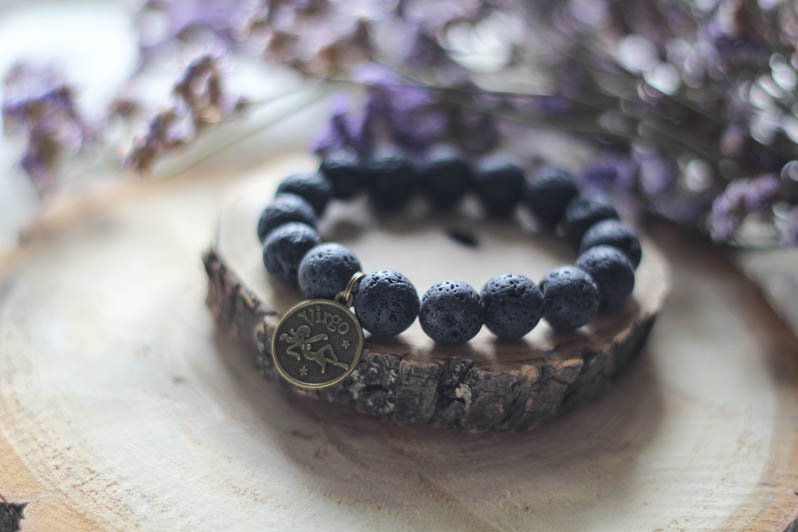 kbodrova's tweet photo. Virgo Zodiac Bracelet with Volcanic Lava

https://t.co/NobffpM3aq

#zodiac #bracelet #lava #virgo #black #massive #falls https://t.co/heuE5lVg3a