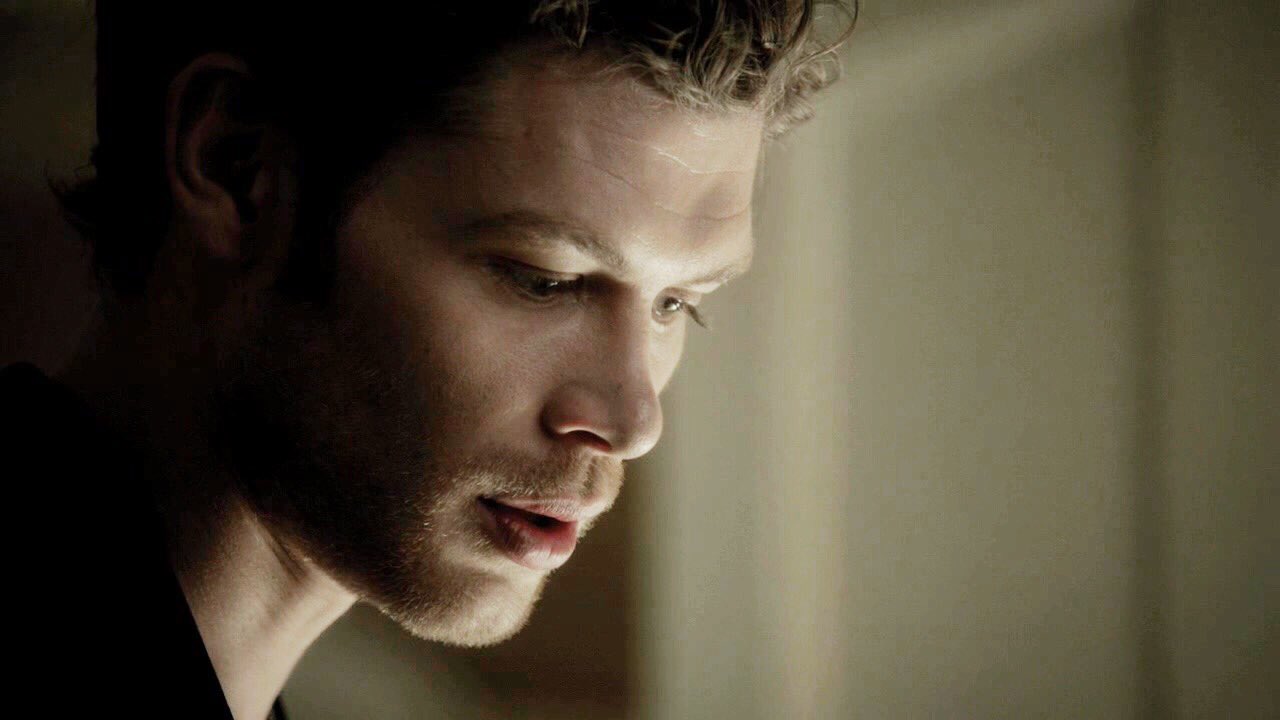 Happy birthday to our beautiful Caroline Forbes! (10 October 1992) It\s also the day we saw Klaus CARED. 
