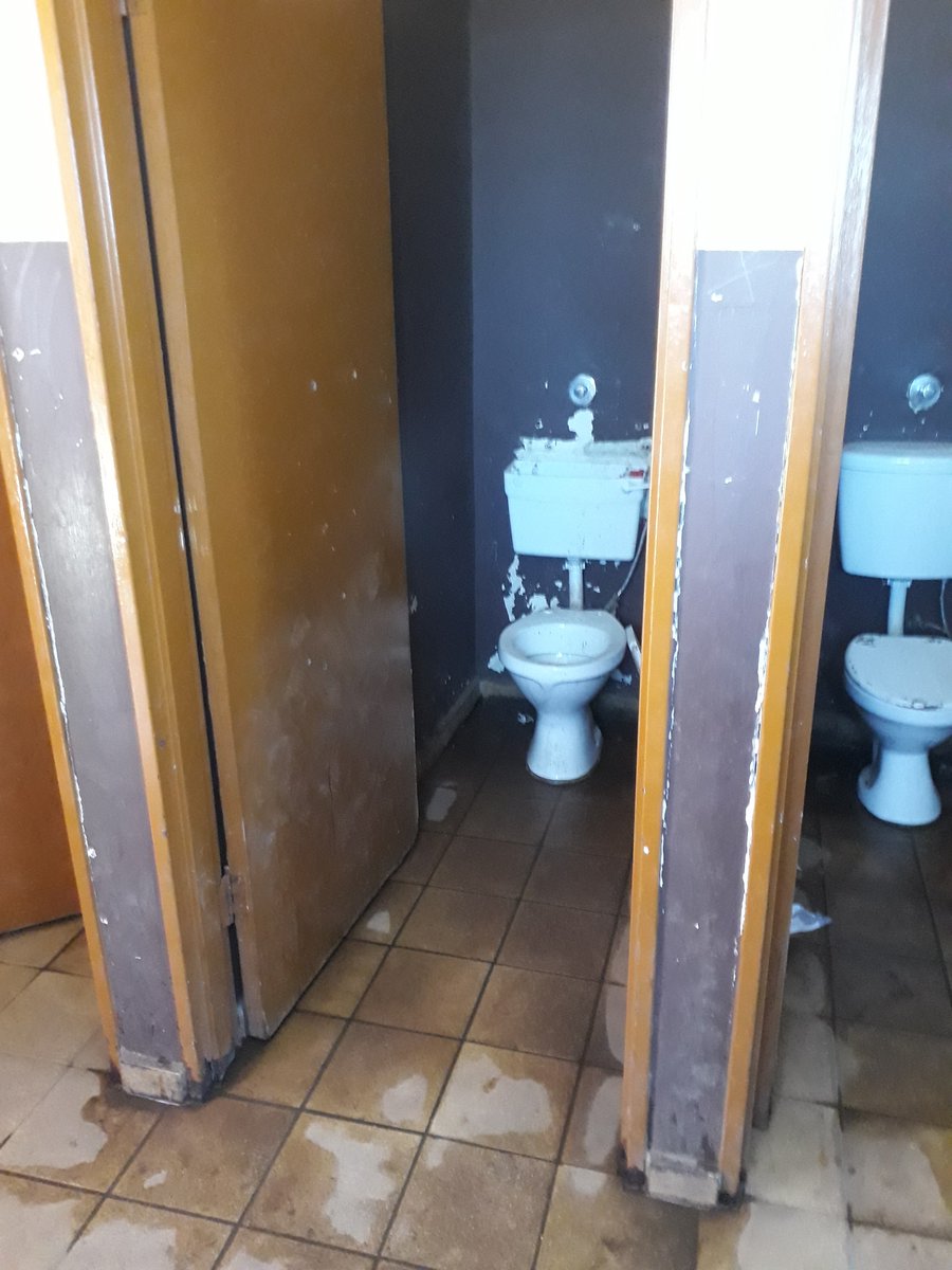 21shoni's tweet photo. The school accommodates at least 1100 pupils.Toilets currently being used not in good conditions @The_New_Age
#Schooldisruption https://t.co/qsdJ3aXqtu