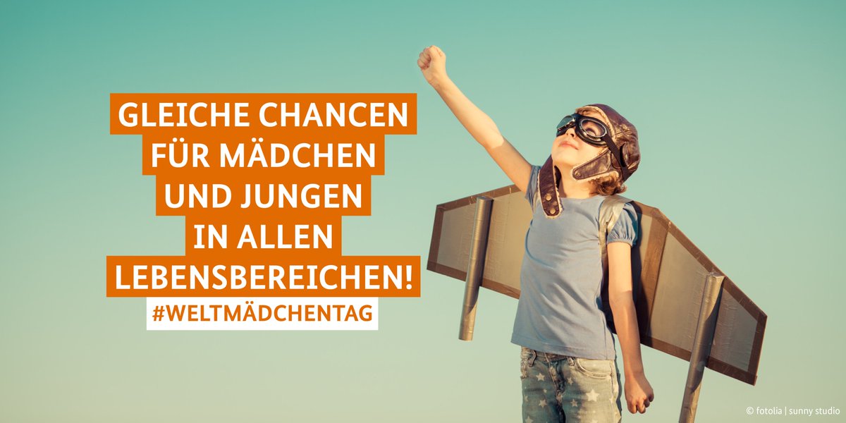 BMBFSFJ's tweet photo. Heute ist #Weltmädchentag. Alle Mädchen und Frauen haben die gleichen Chancen verdient wie Jungen und Männer. https://t.co/mVVgnI3wMf https://t.co/gFnnZsAbbu