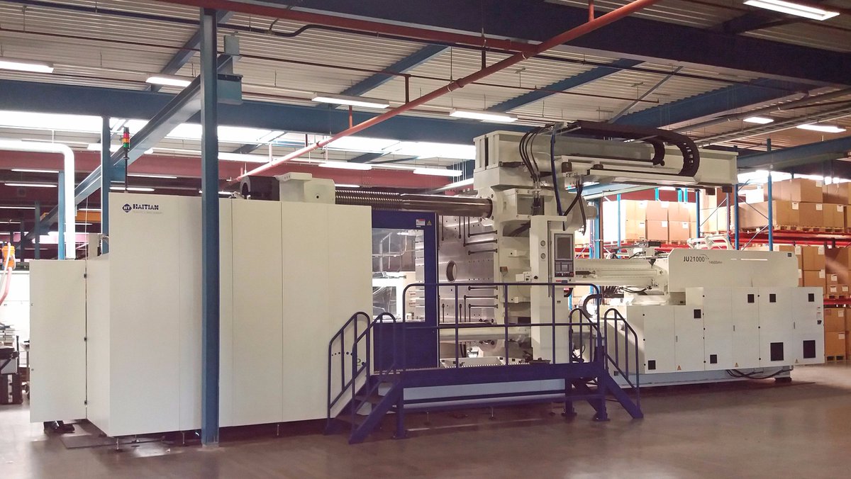 Onze nieuwe 2.100-tonner is operationeel! Bekijk de opbouw in 30 seconden youtu.be/GpsVAM89h50