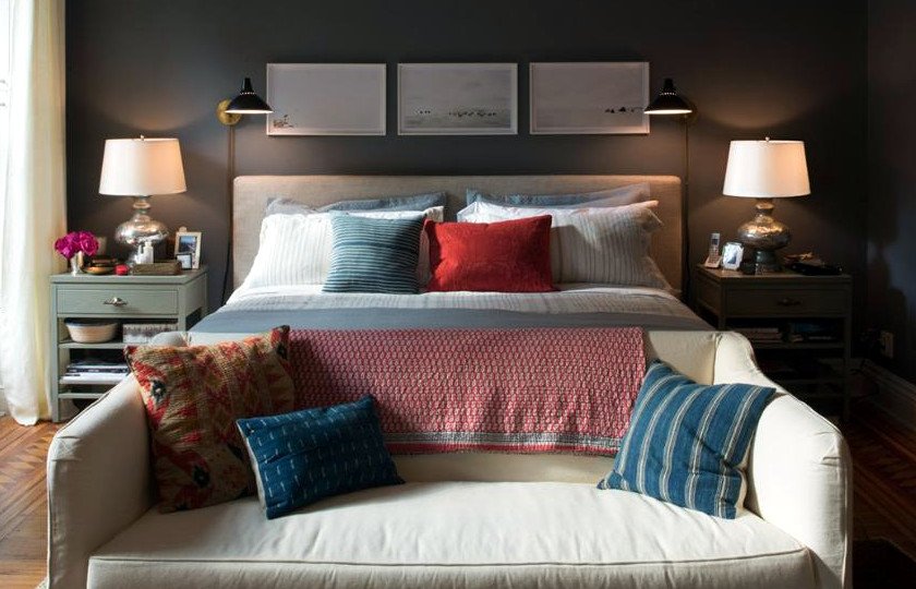 SeenOnSet's tweet photo. You can own the #decor, #lighting &amp; #furniture from #AnneHathaway's bedroom in The Intern.
#InteriorDecor #Interiors
https://t.co/4cEVl1Mk8Q https://t.co/uBkMKsvGkB