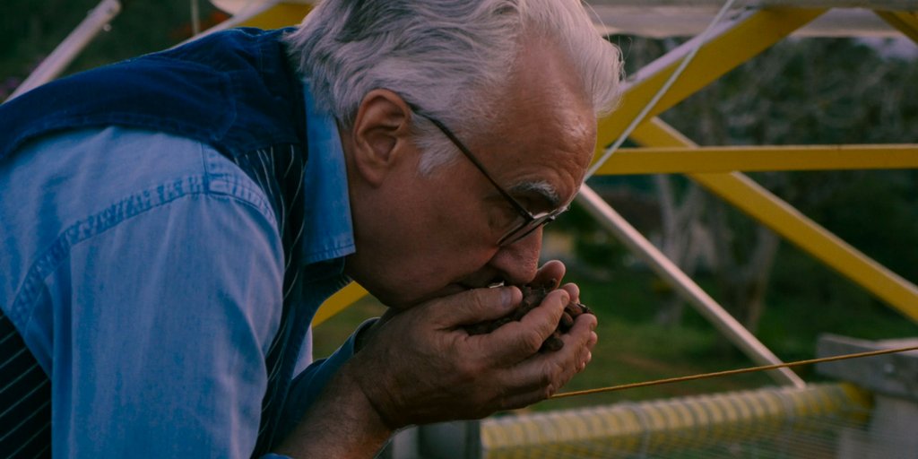 Pour le film #LaQuetedAlainDucasse, le chef s'est confié à nous en vidéo : bit.ly/2gbhiw8 #AlainDucasse #interview