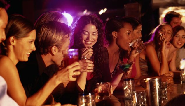 hottestspots's tweet photo. With the countless events in the existing #Charleston_bars, making a great choice is impossible without a nightlife guide. https://t.co/k81F7zsIdk