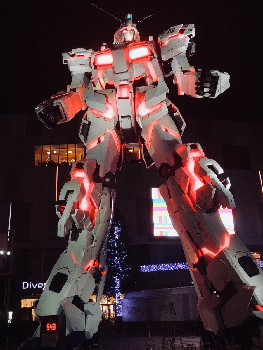 sigre_ASK's tweet photo. ユニコーンガンダム拝んできた。満足です。 https://t.co/zmmypluoxk