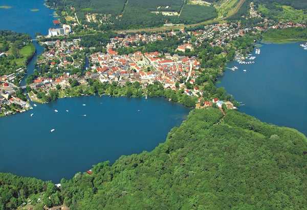 Stechlin_'s tweet photo. Natur erleben - Neuer Urlaubsplaner 2018 wirbt für den Norden Oberhavels https://t.co/BHjmYh32rg https://t.co/QNeDbC9MzI