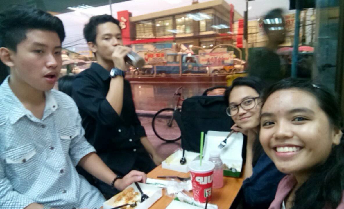 shyenerlan's tweet photo. KINABAHAN
NAG RESEARCH DEFENSE
NAPAGOD
KUMAIN
#PAKAIN #POWER ☝
@xxjoviiee @DJVllnv30 https://t.co/AwcDLVWtNo