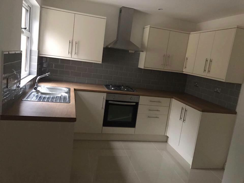 SamDrylining's tweet image. **AVAILABLE FOR RENT NOW**

7c Brook Street, Blaenrhondda

3 bed new build - Large garden, off road parking.

Message for more information