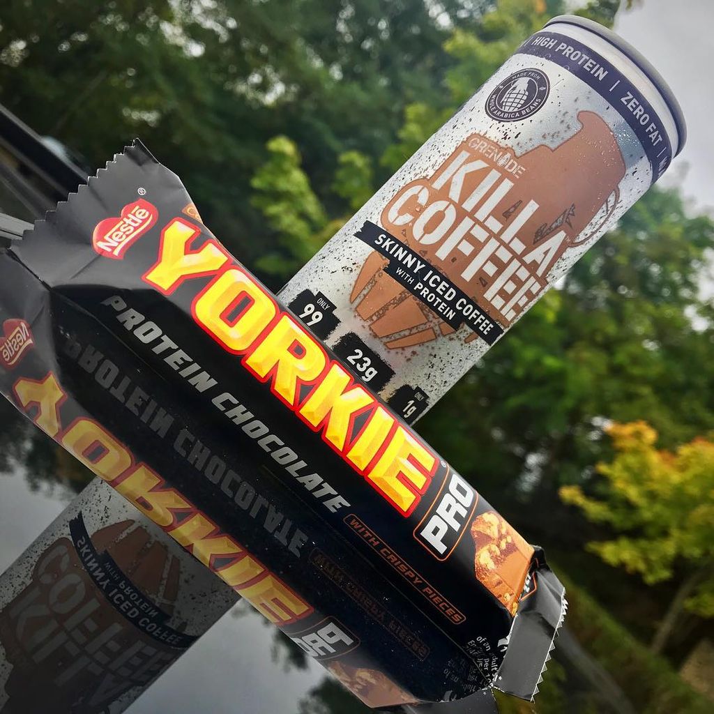PostedProtein's tweet photo. Keep Wednesday going with this killa combo; you're halfway to the weekend! #YorkiePro in stock later this week! 🙌🍫☕ ( 📸 different_fit ) https://t.co/lFDcsGpDot