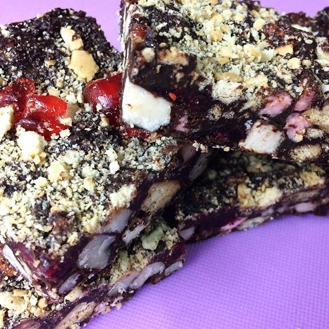 COMPETITION!

Follow &amp; RT to win...

6 X GRUB 
6 X DRINKS

...at #GRUBFoodFair <a href="/MayfieldMCR/">Mayfield</a> FRIDAY OR SATURDAY!

#AllTheFunOfTheFoodFair