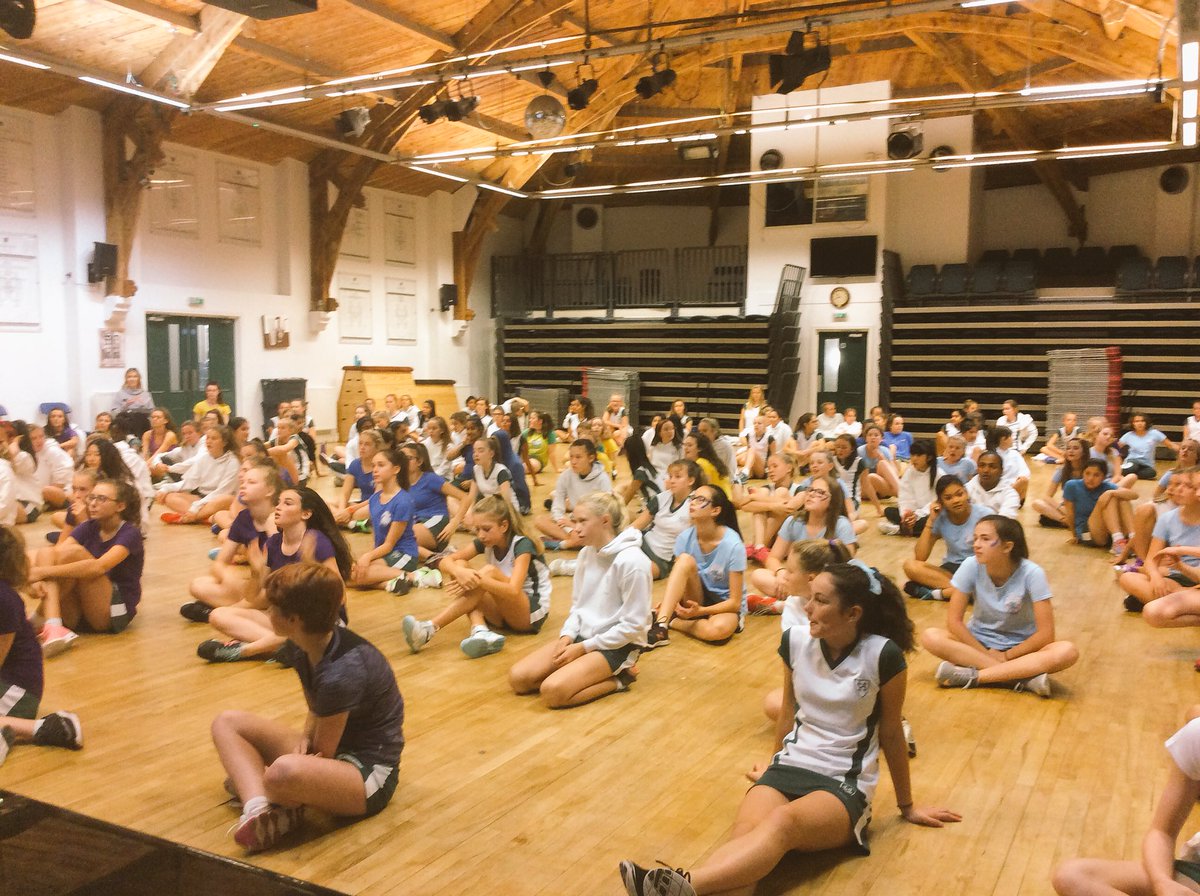 SHSYear8's tweet photo. Smiles on faces at the first @SurbitonHigh collapsed PSHE day. Getting warmed up for a 1-hour cheer challenge #scopeday https://t.co/fDGlNFWMU5