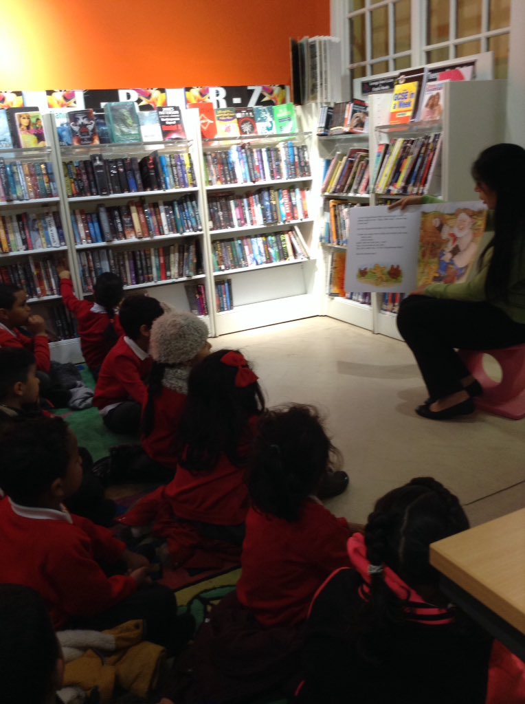 LeighPrimary's tweet photo. We are at the library enjoying a few stories #RB #nationallibrariesweek #wardendlibrary https://t.co/JGHvaBdkYS