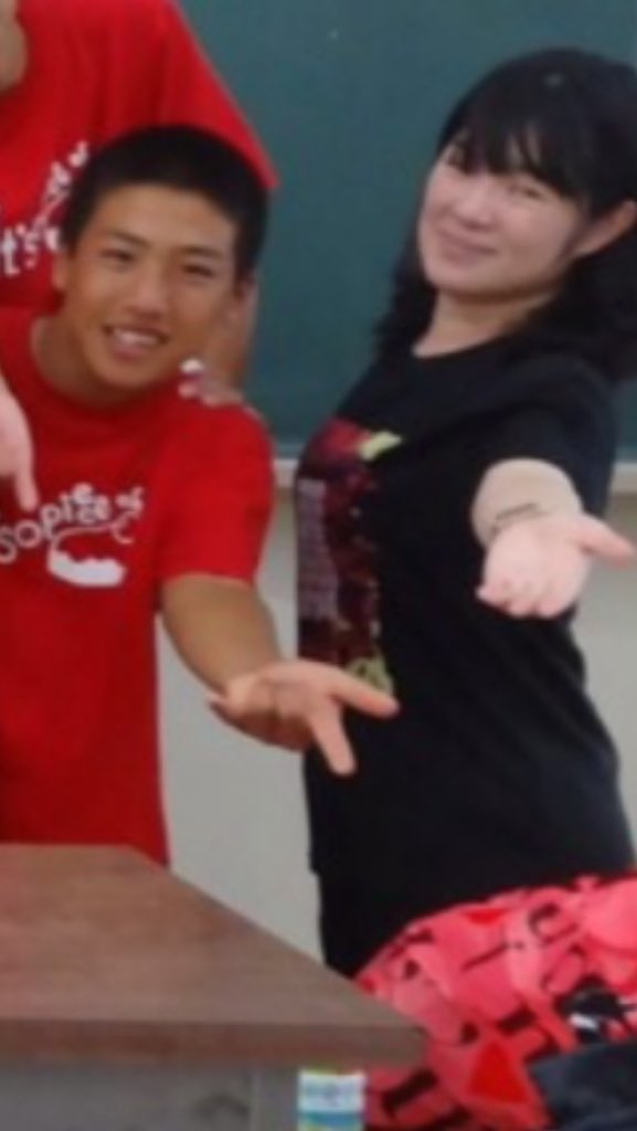 mjmg0202's tweet photo. @wakuwakusan97 ごめんしょーけーこれきょうの出来事じゃないんや笑元カレとの写真で許して！！ https://t.co/K6wiyfsD0D