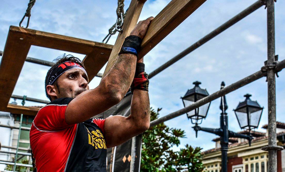 CrowsBattle's tweet photo. #CrowsBattle 2018 #ocr #obstacle #race #obstaculos Que ganas de que veais la #version 2.0 de nuestras queridas #ventanas #flipan @jmmolanoc https://t.co/GcmF4wrVoa