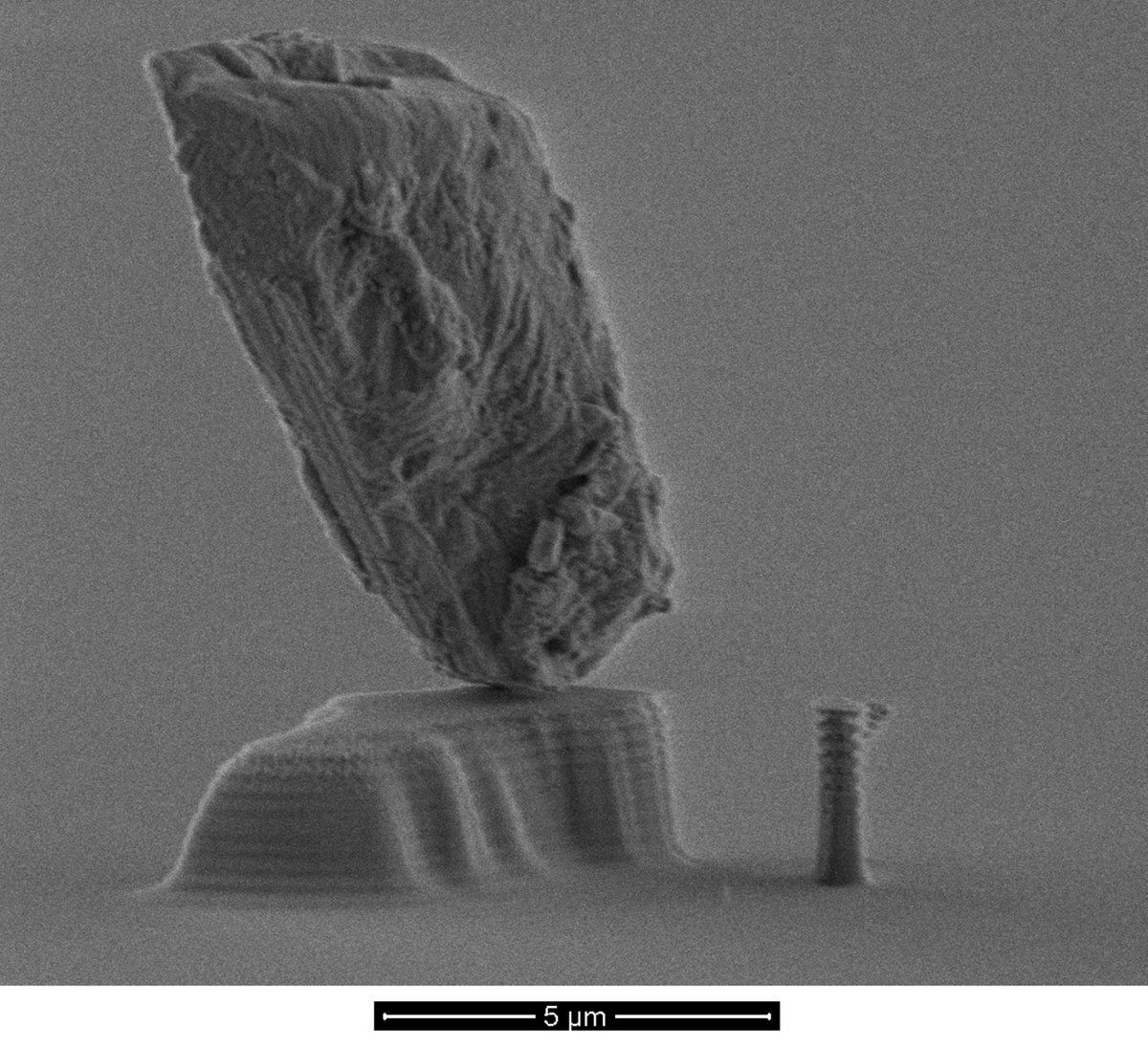 Todo es posible en el nanomundo
  #fototechUPM <a href="/La_UPM/">Universidad Politécnica de Madrid</a>
