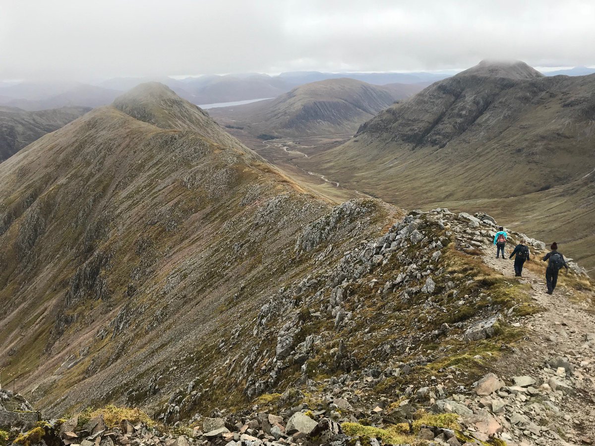 UmegaNeil's tweet image. This is what a surprise @UmegaLettings management team weekend to Glencoe looks like! Good work guys 🙌  #summitbeer