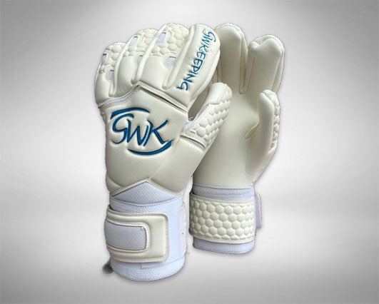 GWKeeping's tweet photo. Our #ProBundle has been popular - try all three styles of our gloves for a massive discount! Get to know your favourite style ✋️🤚#GWKeeping https://t.co/qiEs2ZyaZt