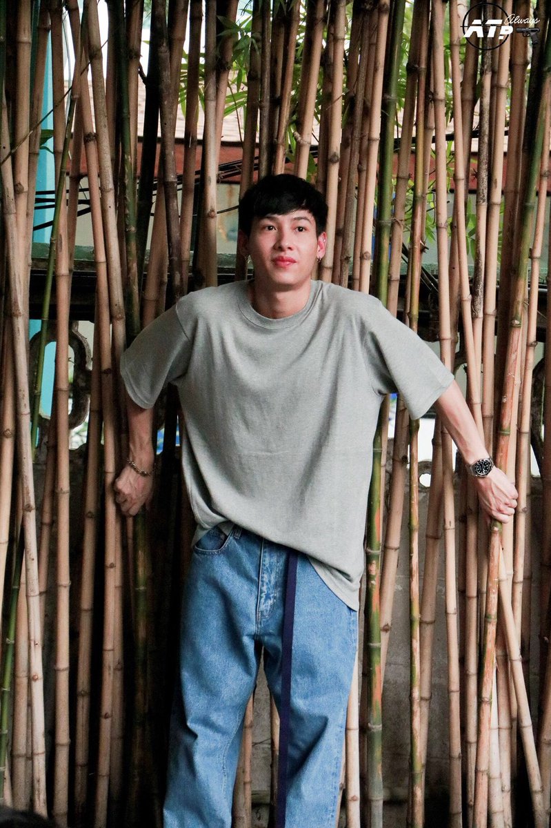 AlwaysATp's tweet photo. จับขึงเล้ยยยยยยยยย 🙈🙈🙈🙈
@AtthaphanP 

#กันอรรถพันธ์น่ารักกว่าที่คิด 
#ออฟกัน
#GunATp 
#Gunatthaphan
#ATpCute24years https://t.co/i6gEa0Xdjx