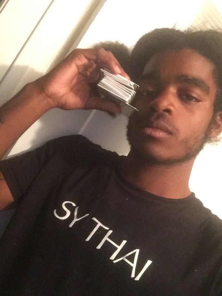 __ThaBully's tweet photo. Shoutout to nookie up in sythai cause i make bands off’m https://t.co/ofyQ2QP2HO
