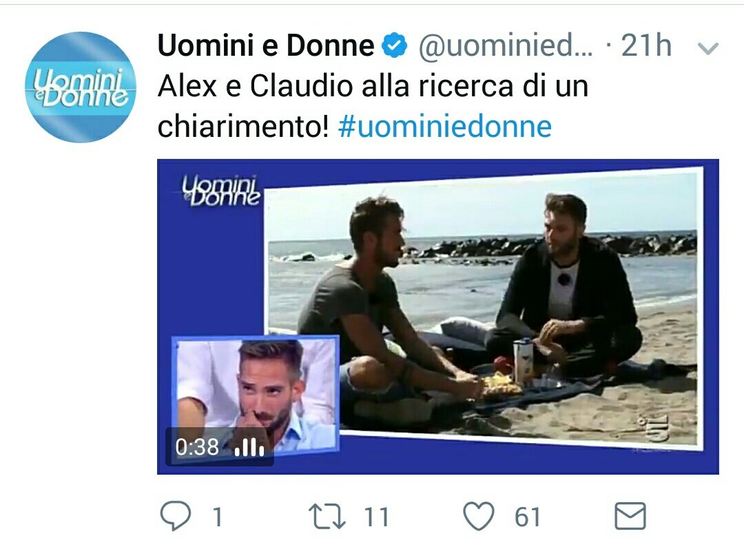 ICastellinonre1's tweet photo. #marioserpa
#uominiedonne
Vorrei far notare la differenza nel numero di ♥ 😂 c'è solo un King, ADORO https://t.co/ame5oXp9nA
