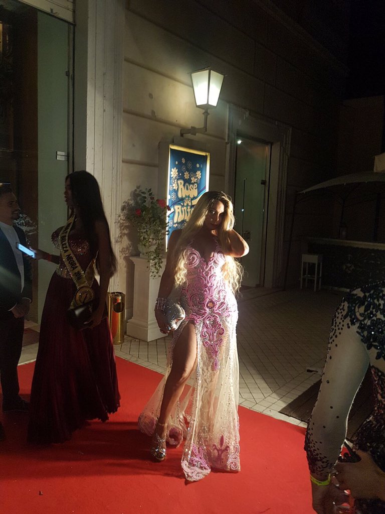 PradaThalia's tweet photo. Ciao https://t.co/9jq093vSFr