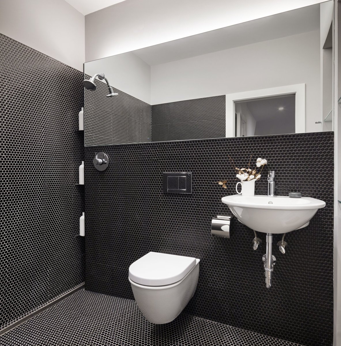 One of our #favorite #bathrooms we've ever designed! #bathroom #modern #interiordesign #renovation <a href="/annsacks/">ANN SACKS</a> <a href="/Duravit/">Duravit</a> Client: #FWDpartners