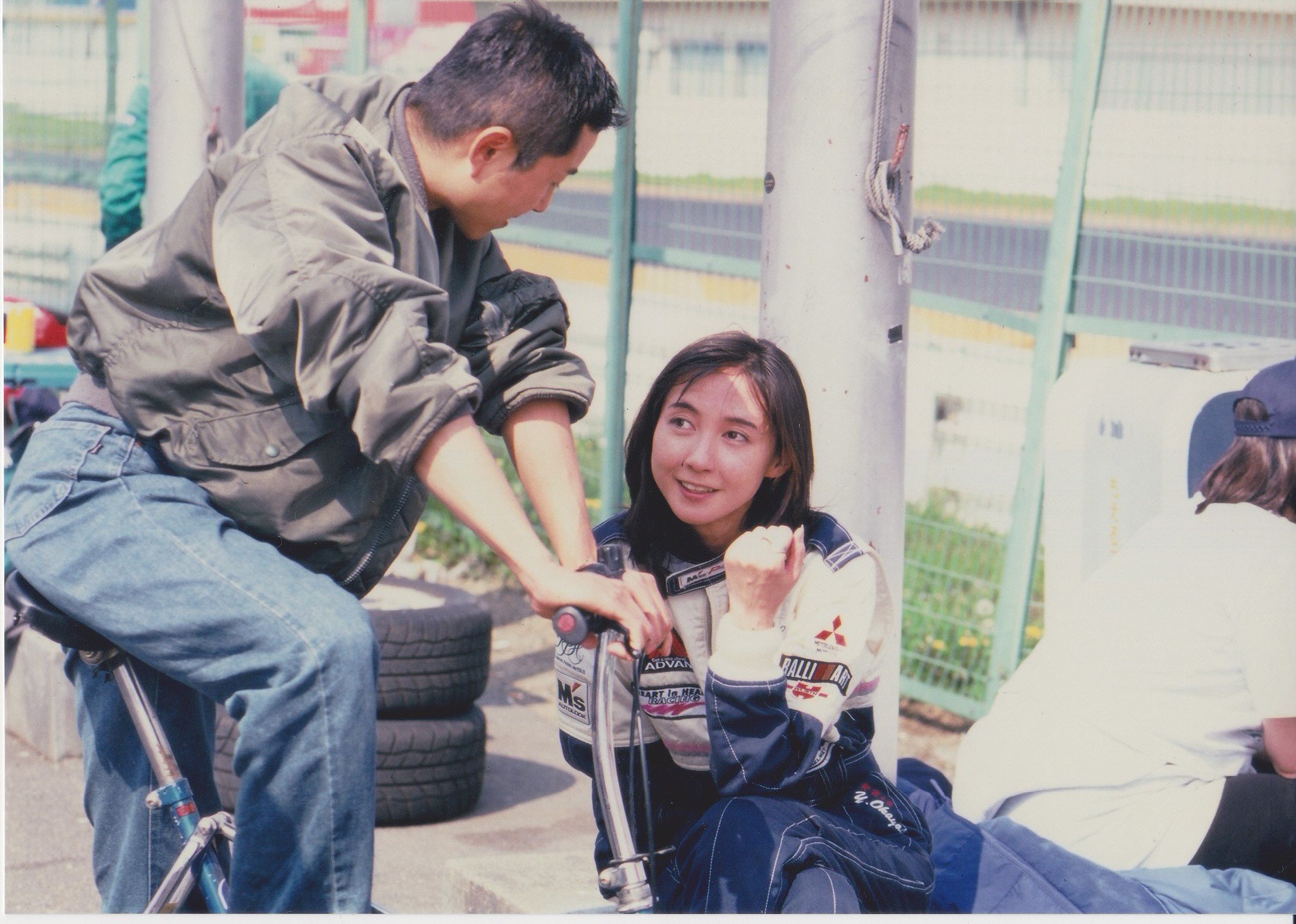 Takashi 今晩わぁ 驚かれるかもしれませんが年前 知人で女優の岡安由美子さん 今は殆どtvに出てません オッジで車関係の連載をしていて 男ですが良く読んでいました お恥ずかしい ミオリンって顔もお姉さん系ですが 読む本もお姉さん系なんで Takashi 今晩わぁ 驚かれるかもしれませんが年前 知人で女優の岡安由美子さん 今は殆どtvに出てません オッジで車関係の連載をしていて 男ですが良く読んでいました お恥ずかしい ミオリンって顔もお姉さん系ですが 読む本もお姉さん系なんで