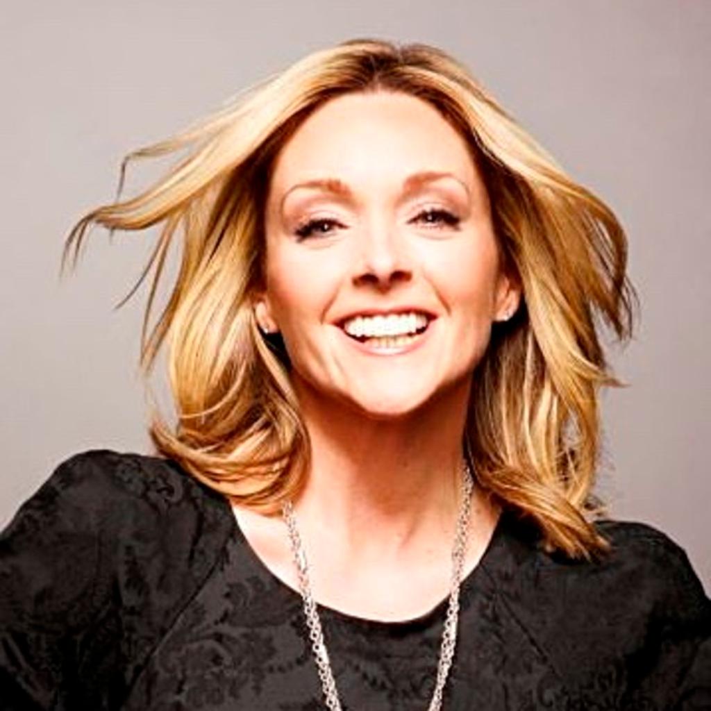 Jenna Maroney is 49. Happy birthday, Jane Krakowski!  