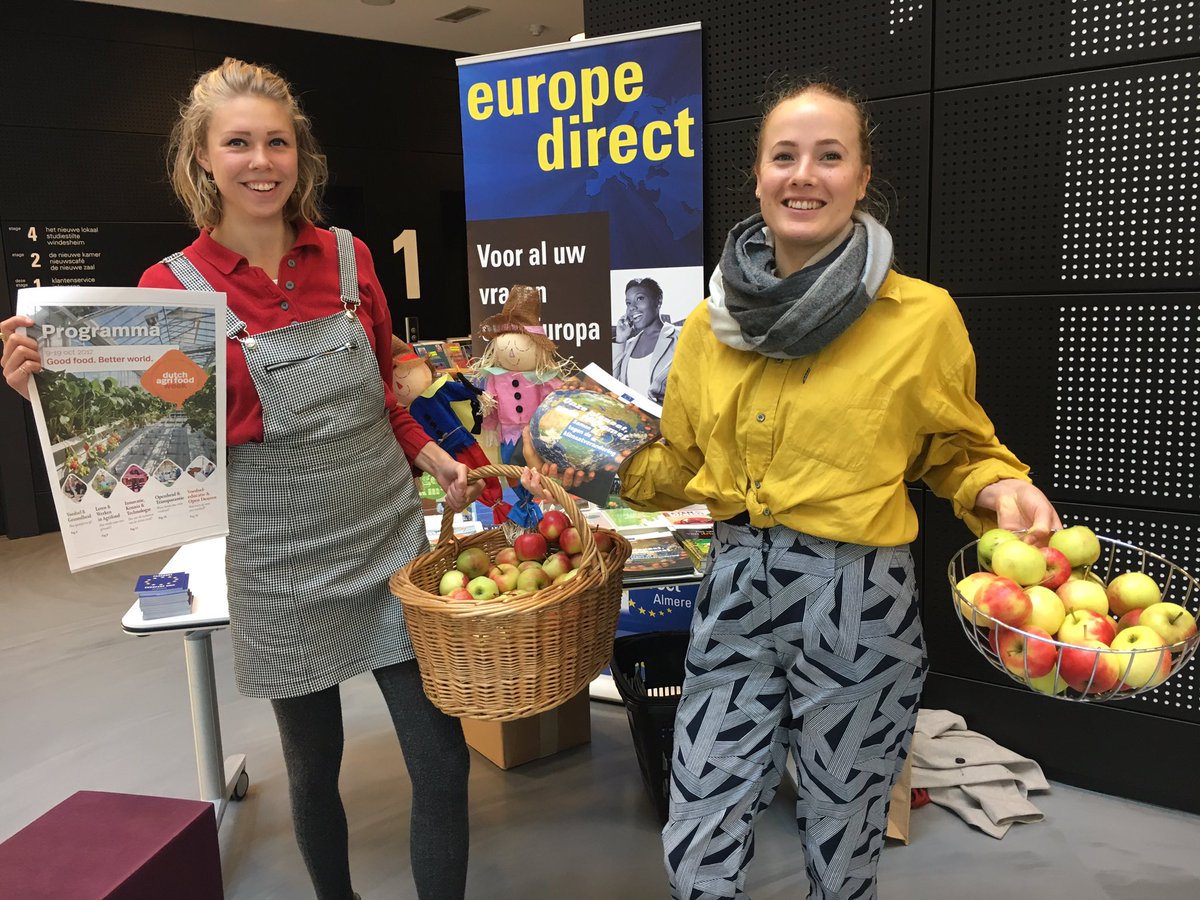 Vandaag met <a href="/van_loof/">Van Loof</a> voor de #dafw17 een leuke opdracht voor Europe Direct in <a href="/nieuwebieb/">nieuwe bibliotheek</a> #Almere #food #kids