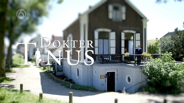 AltenaNet's tweet photo. WOUDRICHEM: Meer dan 1 miljoen mensen kijkt naar Dokter Tinus en dus naar Woudrichem  https://t.co/x4GSokaivM #Woudrichemopdekaart #drtinus https://t.co/Fao4sE6ugn