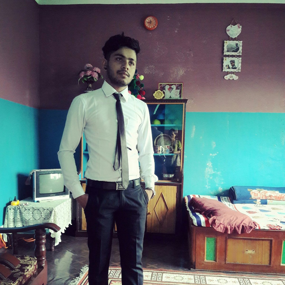 ShekharJr's tweet photo. #NewProfilePic https://t.co/FZAKDi66uJ