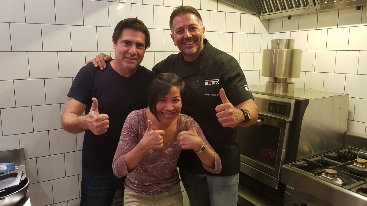 Grill_PiraOvens's tweet photo. https://t.co/AP6DOK91W6
#PiraOvens latest #showcookings before @HostMilano #Host2017 #Host17 with our #chef #CharcoalOvens #Pira #grilling https://t.co/aDl8aJ9vRO