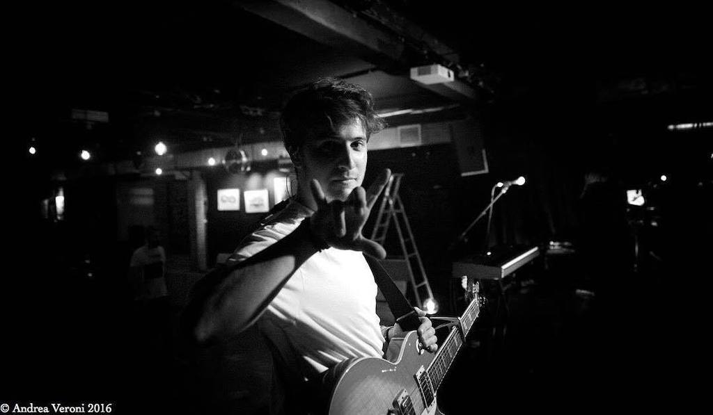 - 3 al weekend - 6 ad AlmaFest! Are you ready? 🤘🏻🙌🏻 #landlordband #landlord #livemusic #almafest #guitarist ift.tt/2g9AxWW