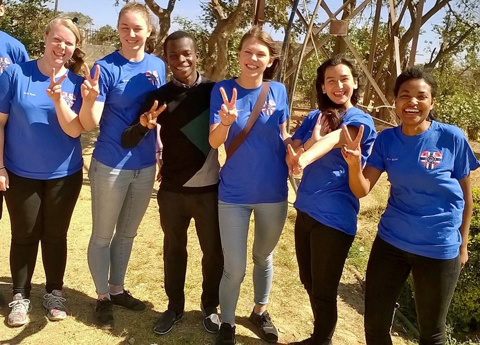 IamPerrykent's tweet photo. Happy #DayoftheGirl. Let us empower our girls into becoming Partners in Development. A Woman is More than Just a house help. https://t.co/8hyzHn9PIV