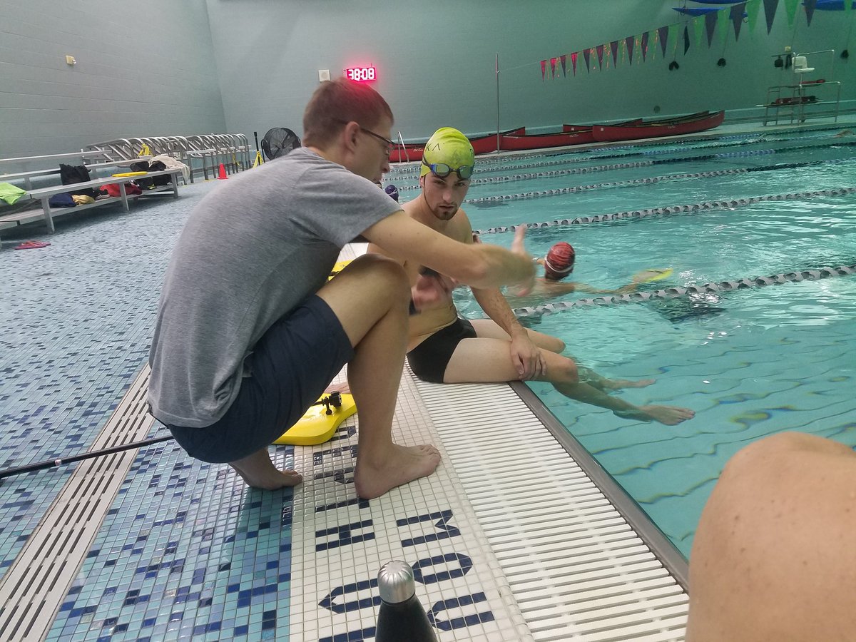 OhioStateTri's tweet photo. Coach Rick filmed 🎥 &amp; analyzed 📈 the team's stroke this week 🏊‍♀️ https://t.co/Sjm6clnf6r