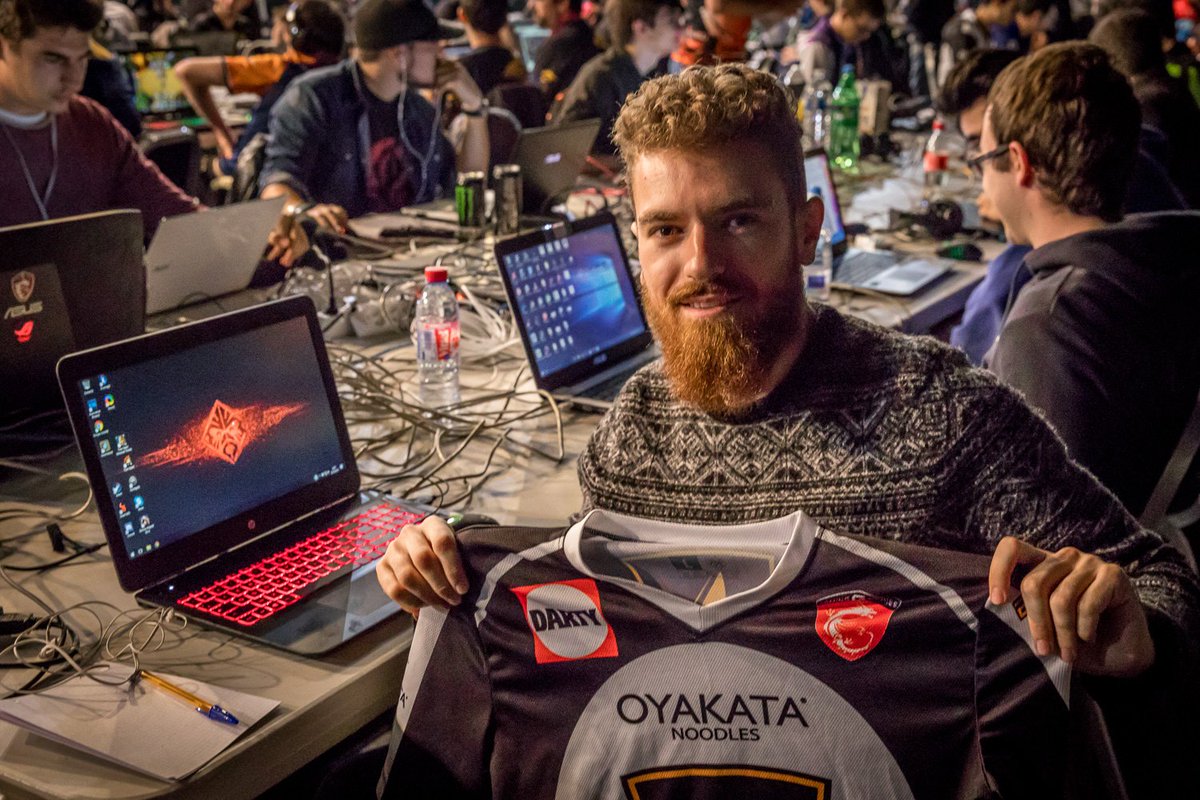 GamesTours37's tweet photo. Merci aux nombreux joueurs qui ont fait le déplacement pour le #GamesToursFestival et qui se sont affrontés durant le week-end. https://t.co/ZjSg89Vdsx