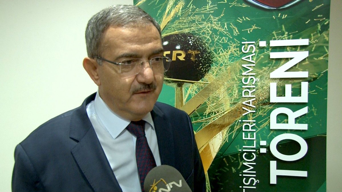 Selçuk İletişim, "TRT Geleceğin İletişimcileri Yarışması'nda" Birinci Oldu

selcuk.edu.tr/duyuru.aspx?h=…