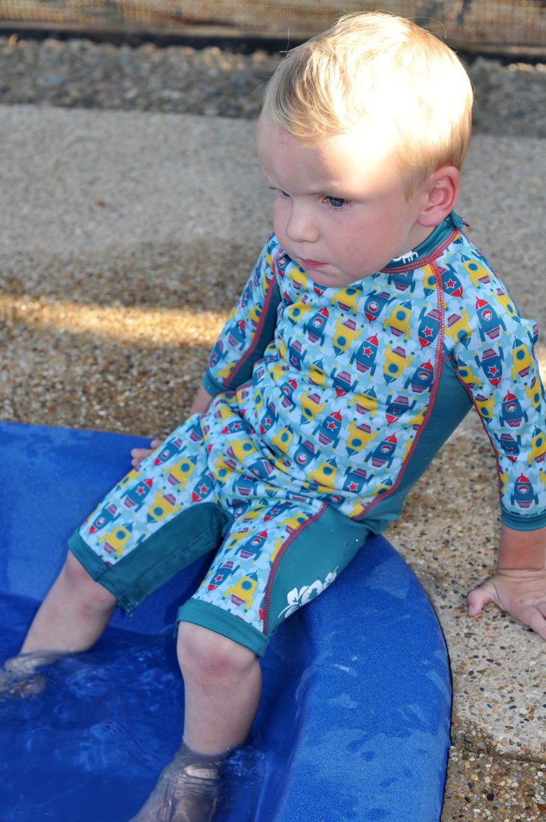 Funswimfunswim's tweet photo. Close Parent Pop In Toddler Snug Suit - Perfect for Autumn Swimming #weloveswimming #babyswimming
https://t.co/QDw1UfRSkp https://t.co/51KNdbFNSx